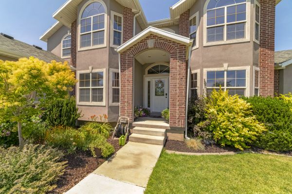 Cost of Transom Window Replacement in Camas