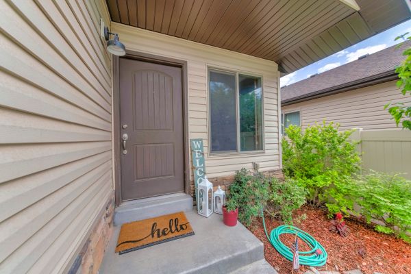 Cost of Retrofit Window Replacement in Camas